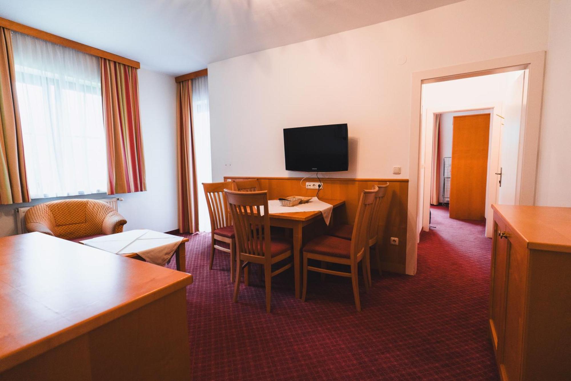 Hotel Rauscher - Das Naturteichparadies Bad Hofgastein Rom bilde